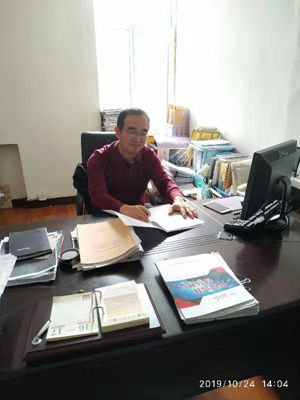 公司機關黨支部積極開展“不忘初心、牢記使命”主題教育答題活動1.png