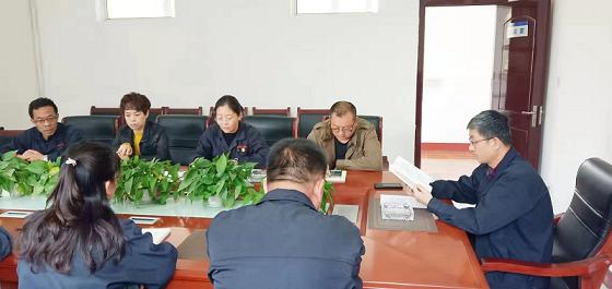 德曜公司黨支部開(kāi)展“不忘初心、牢記使命”主題教育活動(dòng)1.jpg